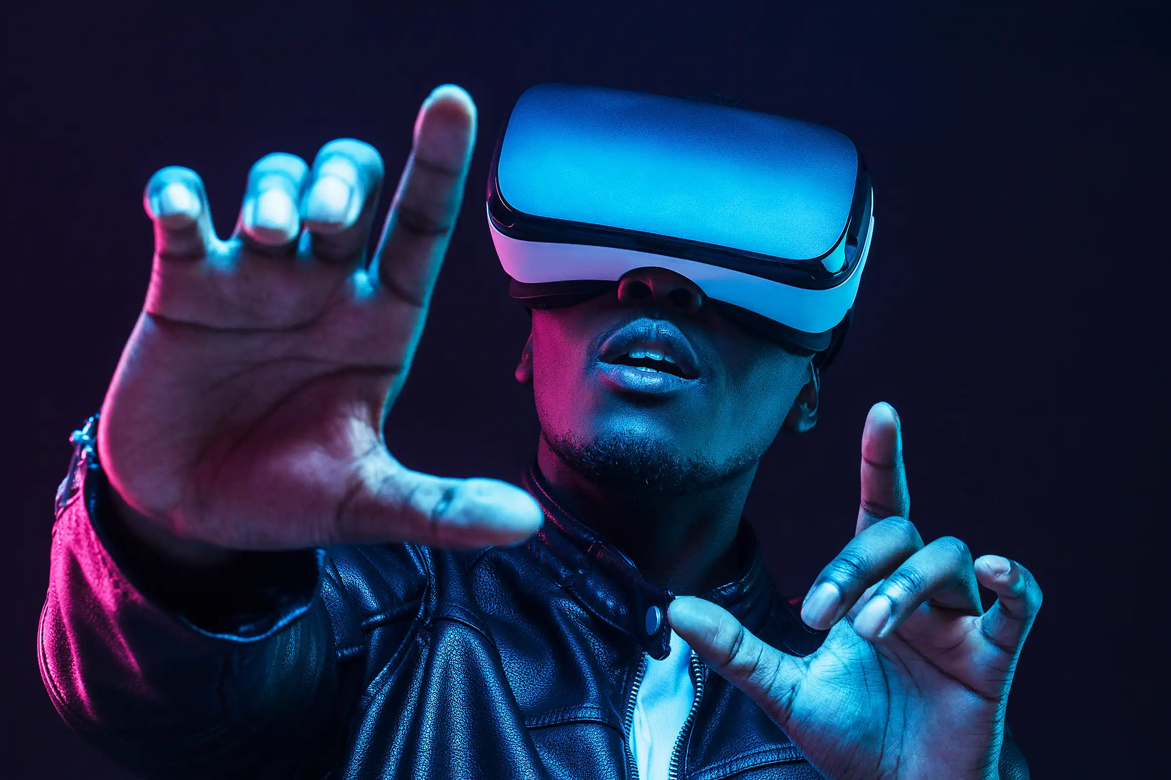 cio_vr_virtual_reality_headset_by_damir_khabirov_gettyimages-1153003888_2400x1600-100802381-orig-2